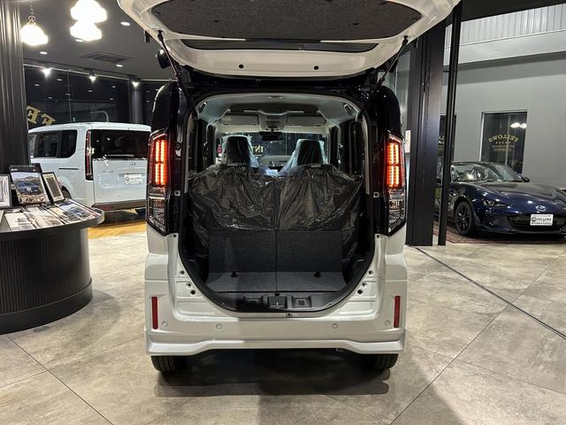 スペーシアカスタム ハイブリッドＸＳターボ　９インチ純正ナビ　全方位　ＥＴＣ　新車保証付　シートヒーター　両側電動スライドドア　ｃａｒｐｌａｙ対応　ＣＤ／ＤＶＤ　ステアリングヒーター　ヘッドアップディスプレイ（28枚目）