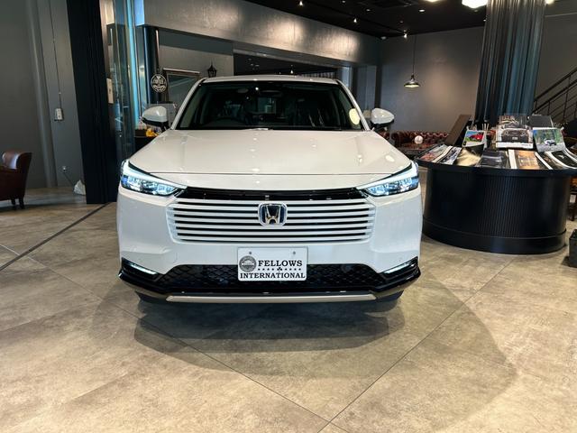 ヴェゼル ｅ：ＨＥＶ　Ｚ　純正ナビ　マルチビュー　プレミアムオーディオ　ＥＴＣ２．０　置充電　シートヒーター　ステアリングヒーター（6枚目）