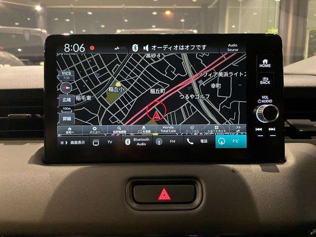 ヴェゼル ｅ：ＨＥＶ　Ｚ　純正ナビ　マルチビュー　プレミアムオーディオ　ＥＴＣ２．０　置充電　シートヒーター　ステアリングヒーター（3枚目）