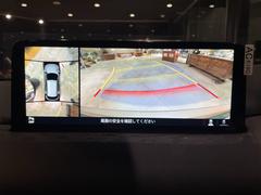 １０．２５インチマツダコネクトディスプレイ装着。スマートフォン連携で多数のアプリが使用可能です！（グーグルマップや音楽アプリなど）全方位モニターが装着され安全確保可能です。詳しくはスタッフまで。 2