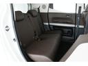 車内はどの席も広々と快適に過ごせる広さがあります♪セカンドシートも厚みがありリラックスできます。
