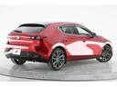 ＭＡＺＤＡ３ファストバック ＸＤバーガンディ　セレクション　４ＷＤ／Ｄターボ／専用赤革／マツコネ／ＢＯＳＥ／３６０°ビューモニター／地デジ／シートヒーター／パワーシート／衝突軽減ブレーキ／レーンキープアシスト／ブラインドスポットモニタリング／ＡＴ誤発進抑制（3枚目）