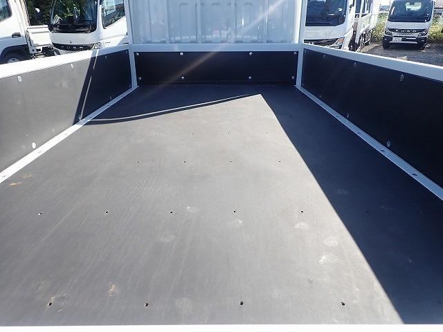 キャンター 　フル液晶メーター　２ｔ　標準１０尺　平ボディ　ＡＴ（5枚目）