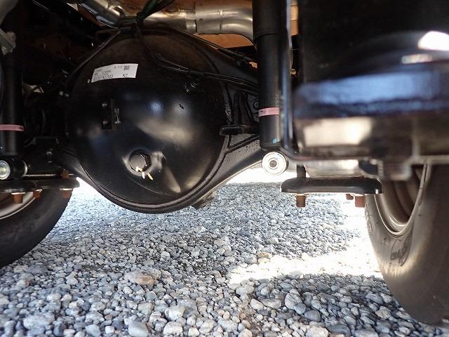 キャンター 　フル液晶メーター　２ｔ　標準１０尺　平ボディ　ＡＴ（7枚目）