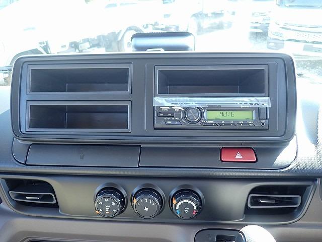 キャンター 　フル液晶メーター　２ｔ　標準１０尺　平ボディ　ＡＴ（13枚目）