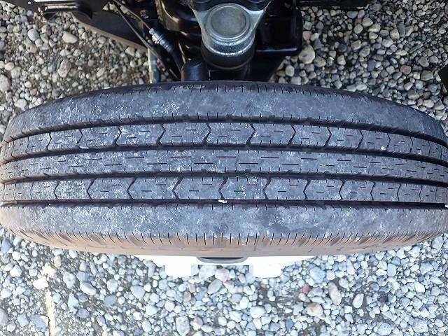 キャンター 　フル液晶メーター　２ｔ　標準１０尺　平ボディ　ＡＴ（24枚目）