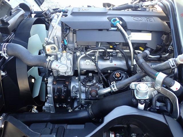 キャンター 　フル液晶メーター　２ｔ　標準１０尺　平ボディ　ＡＴ（25枚目）