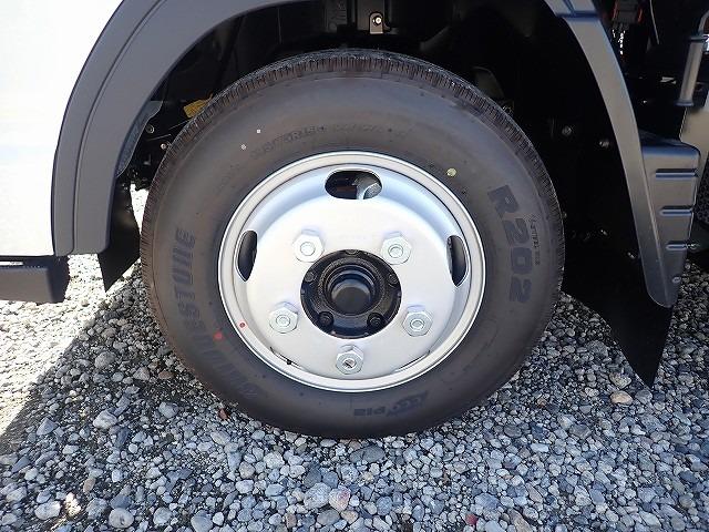 キャンター 　フル液晶メーター　２ｔ　標準１０尺　平ボディ　ＡＴ（27枚目）