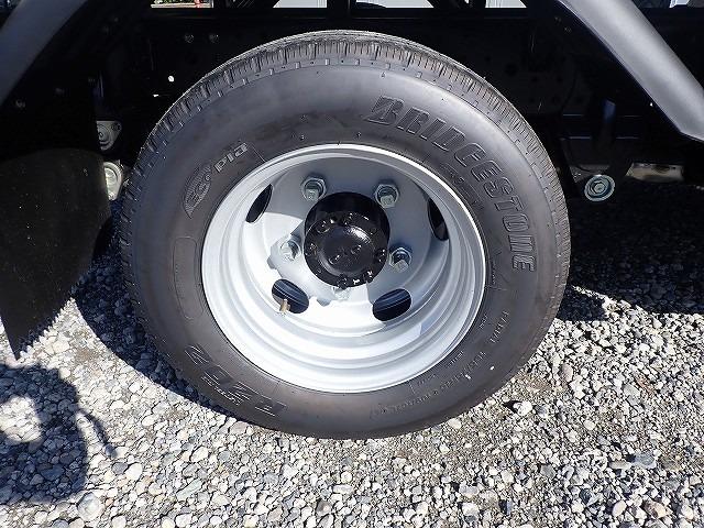 キャンター 　フル液晶メーター　２ｔ　標準１０尺　平ボディ　ＡＴ（29枚目）