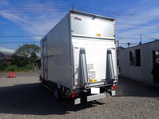 キャンター 　液晶メーター　２ｔ　標準ロング　アルミバン　跳ね上げＰＧ（2枚目）