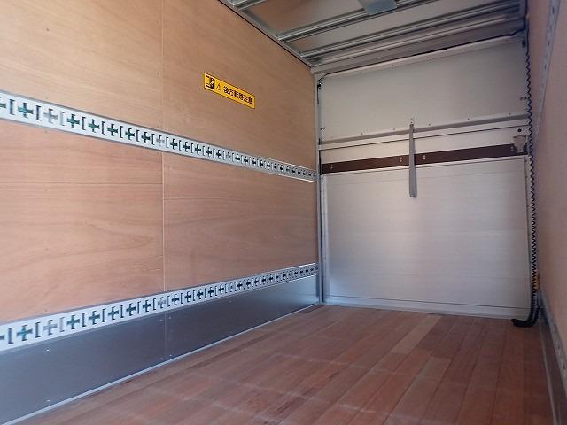 キャンター 　液晶メーター　２ｔ　標準ロング　アルミバン　跳ね上げＰＧ（6枚目）