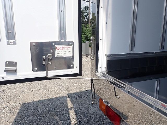 キャンター フル液晶メーター 2t 標準10尺 冷蔵冷凍車 AT(4枚目)
