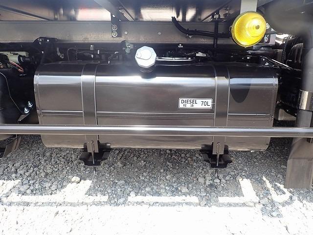 キャンター フル液晶メーター 2t 標準10尺 冷蔵冷凍車 AT(12枚目)