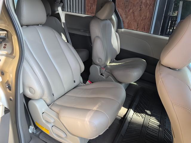 シエナ （14枚目）