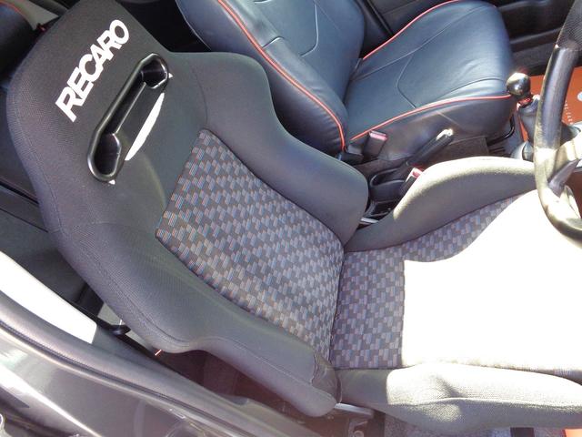 ヴィッツ ＲＳ　モデリスタエアロ　モデリスタセンタースポーツマフラー　ＴＥＩＮ車高調　タイミングチェーン車　ＲＥＣＡＲＯセミバケシート　ＬＥＤヘッドライト　ＬＥＤフォグ　禁煙車　外アンドロイドディスプレイオーディオ（26枚目）