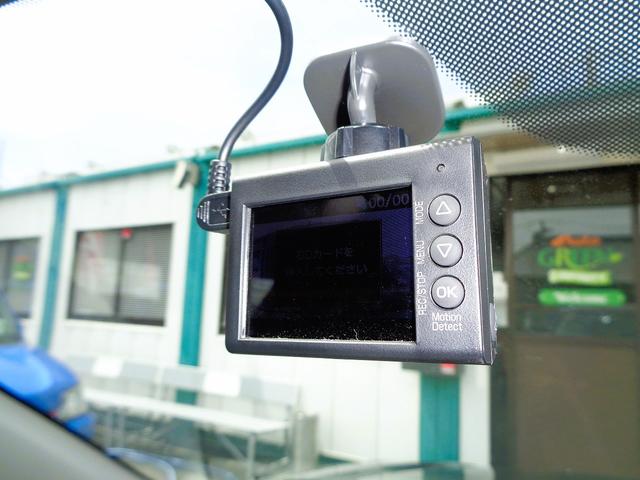 レガシィツーリングワゴン ２．０ＧＴスペックＢ　後期型　Ｔベル交換済　ミッションマウント交換済　外柿本マフラ　ビルシュタイン　ＳＴｉダウンサス　ＳＴｉリップエアロ　ＳＴｉタワーバー　　禁煙車　Ｓｉドライブ　標準ＬＳＤ装備　ＨＩＤフォグＬＥＤ　ＥＴＣ（23枚目）