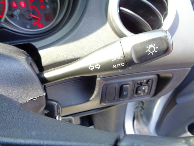コルト ラリーアート　バージョンＲ　外ＢＬＩＴＺ車高調　外ＢＬＩＴＺブロオフ　前席ＲＥＣＡＲＯシート　ターボ　キーレス　ＨＩＤ　リアスポ　ＭＴモード付ＡＴ　ＥＴＣ　外ツイータースピーカー装備　純正タワーバー　純正アルミ　オートライト（13枚目）