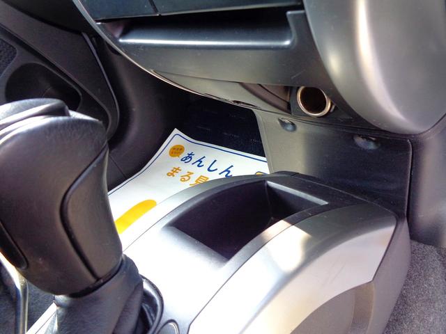 コルト ラリーアート　バージョンＲ　外ＢＬＩＴＺ車高調　外ＢＬＩＴＺブロオフ　前席ＲＥＣＡＲＯシート　ターボ　キーレス　ＨＩＤ　リアスポ　ＭＴモード付ＡＴ　ＥＴＣ　外ツイータースピーカー装備　純正タワーバー　純正アルミ　オートライト（17枚目）