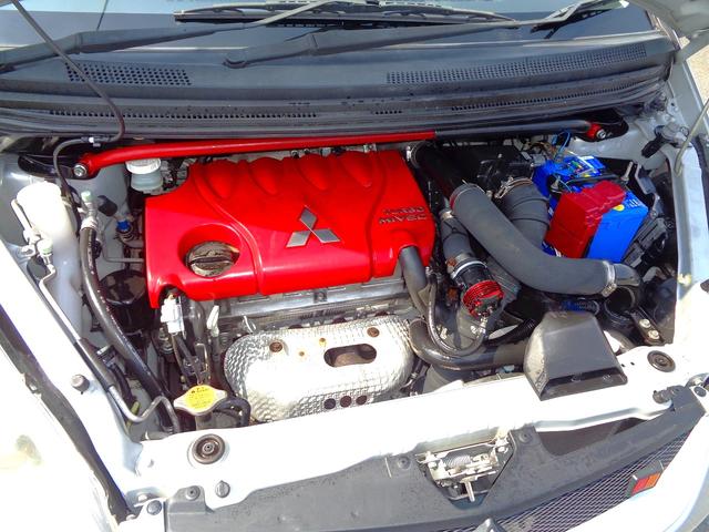 コルト ラリーアート　バージョンＲ　外ＢＬＩＴＺ車高調　外ＢＬＩＴＺブロオフ　前席ＲＥＣＡＲＯシート　ターボ　キーレス　ＨＩＤ　リアスポ　ＭＴモード付ＡＴ　ＥＴＣ　外ツイータースピーカー装備　純正タワーバー　純正アルミ　オートライト（37枚目）