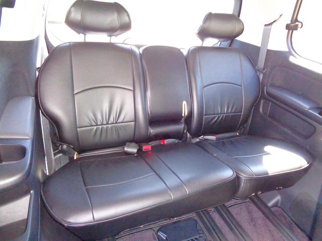 エリシオン ＧエアロＨＤＤナビスマートセレクション　後期型　特別仕様車　大型センターコンソール　純正インタＨＤＤナビ地デジＢモニ　両側Ｐスラ　純正フルエアロ　黒革調シートカバー　７人乗　禁煙車　ビルトインＥＴＣ　ＨＩＤ　スマートキ―　ウィンカーミラー（31枚目）