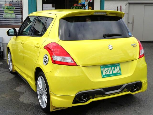 スイフトスポーツ ベースグレード ディスチャージヘッドランプ装着車グレード 純正フルエアロ 純正マフラーカッター 純マッドガード 外ディスプレイオーディオ 禁煙車 HID ETC クルコン 外アイラインエアロ 純フューエルリッドカバー(4枚目)