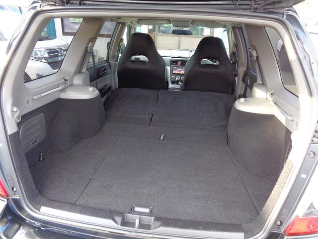 フォレスター クロススポーツ２．０Ｔ　スポーツ　１オーナー　後期型　ＳＴｉリップエアロ　ＳＴｉアルミ　４ＷＤ　ターボ　標準ＬＳＤ装備　純正サイド・リアエアロ　外ＢＬＩＴＺターボタイマー　外ＳＤナビ地デジ　ルーフレール　ＨＩＤ　ＥＴＣ　ドアバイザー（29枚目）