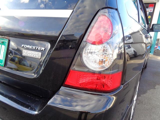 フォレスター クロススポーツ２．０Ｔ　スポーツ　１オーナー　後期型　ＳＴｉリップエアロ　ＳＴｉアルミ　４ＷＤ　ターボ　標準ＬＳＤ装備　純正サイド・リアエアロ　外ＢＬＩＴＺターボタイマー　外ＳＤナビ地デジ　ルーフレール　ＨＩＤ　ＥＴＣ　ドアバイザー（32枚目）