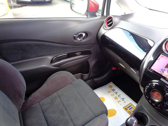 ノート ニスモ　Ｓ　外ＨＫＳ車高調　外ＨＫＳマフラー　外ＳＤナビ地デジＢｌｕｅｔｏｏｔｈオーディオ　ニスモ専用シート　ＬＥＤヘッドライト　ＬＥＤポジションライト　リアスポ　スマートキー　プッシュスターター　ドアバイザー（22枚目）