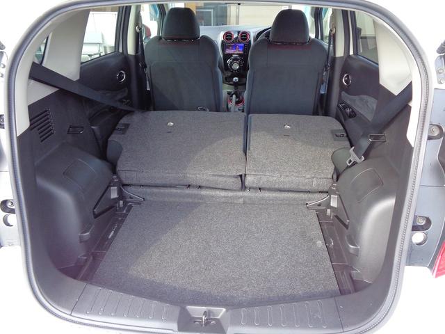 ノート ニスモ　Ｓ　外ＨＫＳ車高調　外ＨＫＳマフラー　外ＳＤナビ地デジＢｌｕｅｔｏｏｔｈオーディオ　ニスモ専用シート　ＬＥＤヘッドライト　ＬＥＤポジションライト　リアスポ　スマートキー　プッシュスターター　ドアバイザー（29枚目）