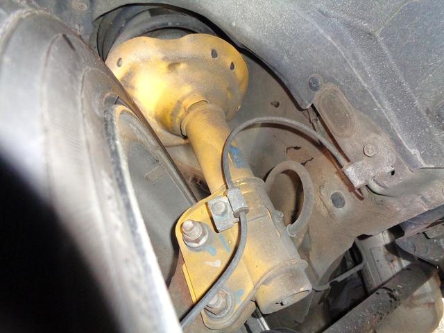 レガシィＢ４ ２．０ＧＴスペックＢ　後期型　ターボ　４ＷＤ　ＳＴｉマフラー　ＳＴｉタワーバー　Ｔベル交換済　ビルシュタイン　純ＨＤＤナビＢモニ　純マッキントッシュ　リアスポ　標準ＬＳＤ装備　禁煙車　Ｓｉドライブ　外Ｄｅｆｉターボメーター（9枚目）