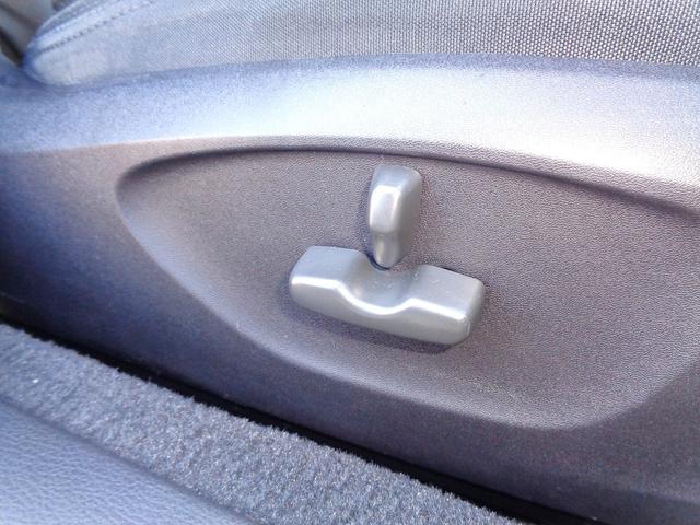 レガシィＢ４ ２．０ＧＴスペックＢ　後期型　ターボ　４ＷＤ　ＳＴｉマフラー　ＳＴｉタワーバー　Ｔベル交換済　ビルシュタイン　純ＨＤＤナビＢモニ　純マッキントッシュ　リアスポ　標準ＬＳＤ装備　禁煙車　Ｓｉドライブ　外Ｄｅｆｉターボメーター（26枚目）