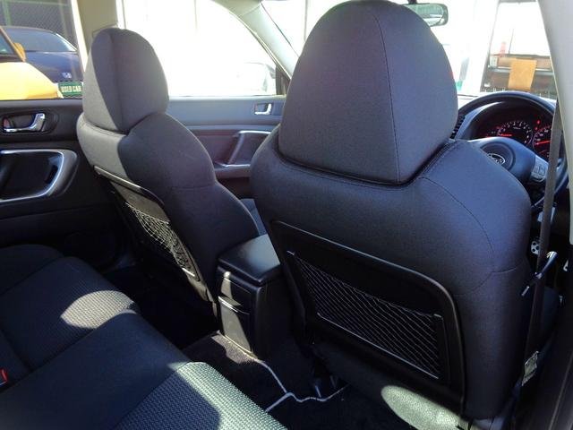 レガシィＢ４ ２．０ＧＴスペックＢ　後期型　ターボ　４ＷＤ　ＳＴｉマフラー　ＳＴｉタワーバー　Ｔベル交換済　ビルシュタイン　純ＨＤＤナビＢモニ　純マッキントッシュ　リアスポ　標準ＬＳＤ装備　禁煙車　Ｓｉドライブ　外Ｄｅｆｉターボメーター（29枚目）