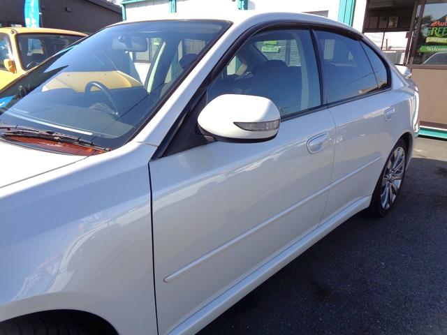 レガシィＢ４ ２．０ＧＴスペックＢ　後期型　ターボ　４ＷＤ　ＳＴｉマフラー　ＳＴｉタワーバー　Ｔベル交換済　ビルシュタイン　純ＨＤＤナビＢモニ　純マッキントッシュ　リアスポ　標準ＬＳＤ装備　禁煙車　Ｓｉドライブ　外Ｄｅｆｉターボメーター（45枚目）