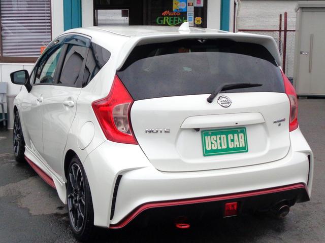 ノート ニスモ　Ｓ　１オーナー　ＮＩＳＭＯマフラー　ツインプレートクラッチ　外ＳＤナビ地デジＢモニ　外車高調　外クスコタワーバー　ＮＩＳＭＯシフトノブ　禁煙車　外ＶＤＣデビットキャンセラー　Ｎ－ＴＥＣエクストラチャンバー（4枚目）