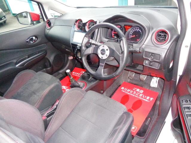 ノート ニスモ　Ｓ　１オーナー　ＮＩＳＭＯマフラー　ツインプレートクラッチ　外ＳＤナビ地デジＢモニ　外車高調　外クスコタワーバー　ＮＩＳＭＯシフトノブ　禁煙車　外ＶＤＣデビットキャンセラー　Ｎ－ＴＥＣエクストラチャンバー（7枚目）