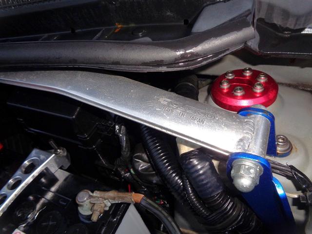 ノート ニスモ　Ｓ　１オーナー　ＮＩＳＭＯマフラー　ツインプレートクラッチ　外ＳＤナビ地デジＢモニ　外車高調　外クスコタワーバー　ＮＩＳＭＯシフトノブ　禁煙車　外ＶＤＣデビットキャンセラー　Ｎ－ＴＥＣエクストラチャンバー（41枚目）