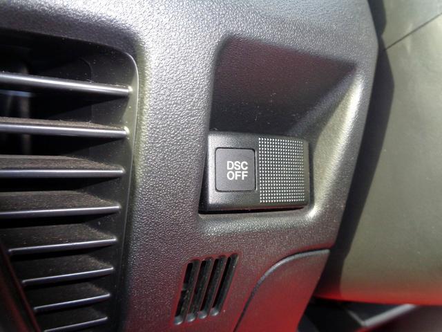 ロードスター ＶＳ　ＲＨＴ　プレミアムパッケージ　電動オープン　ＦＲ駆動　オートエクゼサスショック　オートエクゼシフトノブ　ＤＳＣ　茶革シート　シートヒータ　禁煙車　純ＨＤＤナビ地デジ　キーレス　ＨＩＤ　ＥＴＣ　ＢＯＳＥサウンド（15枚目）