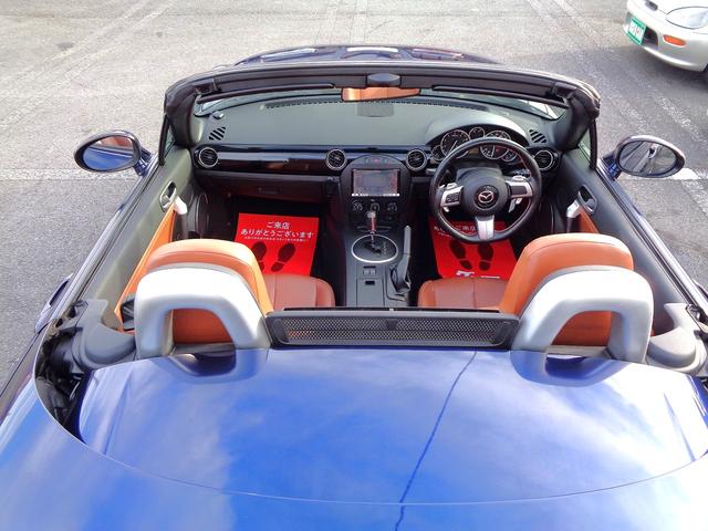 ロードスター ＶＳ　ＲＨＴ　プレミアムパッケージ　電動オープン　ＦＲ駆動　オートエクゼサスショック　オートエクゼシフトノブ　ＤＳＣ　茶革シート　シートヒータ　禁煙車　純ＨＤＤナビ地デジ　キーレス　ＨＩＤ　ＥＴＣ　ＢＯＳＥサウンド（44枚目）