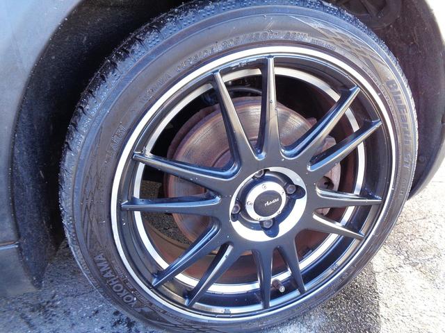 ＭＩＮＩ クーパーＳ　コンバーチブル　電動オープン　ターボ　Ｒ５７クーパーＳ　ＨＩＤ　ＥＴＣ　禁煙車　インターチェンジイエロー　ハーフレザー　ＤＳＣ　リアコーナーセンサー　キーレス　プッシュスターター　ＭＴモード付ＡＴ　サイドエアバック（5枚目）