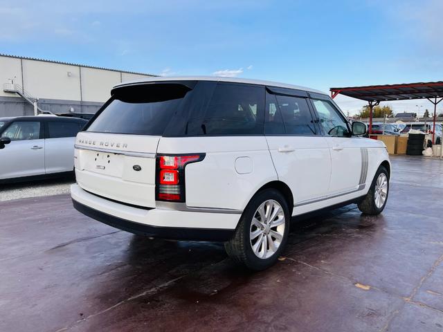 レンジローバー 　サンルーフ／革シート／メモリーシート／ステアリングヒータ４ＷＤ／ＡＣＣ／バックカメラ／ローダウン／パワーシート／ドライブレコーダー／Ｂｌｕｅｔｏｏｔｈ／ＭＥＲＩＤＩＡＮスピーカー（7枚目）