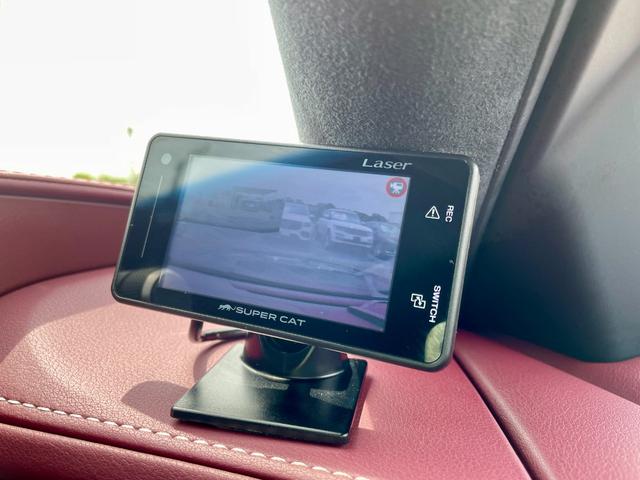ＬＳ ＬＳ５００ｈ　エグゼクティブ　ＡＷＤ／ハイブリット／オートライト革シート／シートヒータ／エアコン／パワーシート４ＷＤ／Ｂｌｕｅｔｏｏｔｈ／ステアリングヒーター全周囲カメラ／バックカメラ後席モニター／マッサージシート／パークアシスト（39枚目）