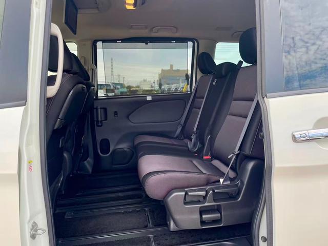 セレナ 　プロパイロット／純正ナビ／両側電動スライドドア／３６０カメラ／ＡＣＣ／レーンアシスト／デジタルインナーミラー／ワンオーナー（13枚目）