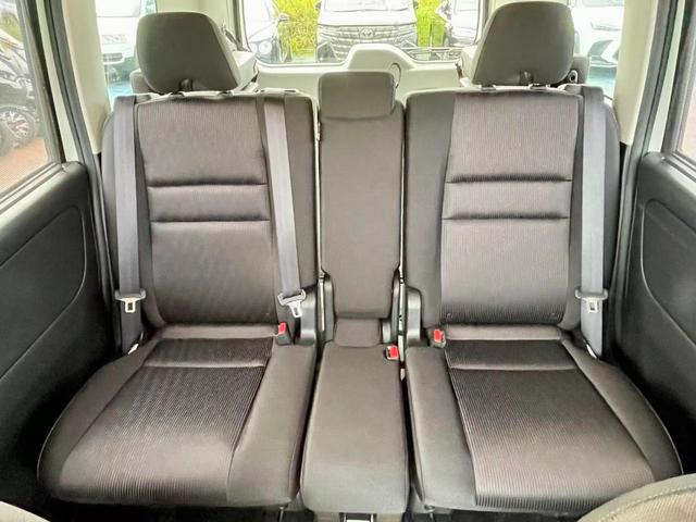 セレナ 　プロパイロット／純正ナビ／両側電動スライドドア／３６０カメラ／ＡＣＣ／レーンアシスト／デジタルインナーミラー／ワンオーナー（16枚目）