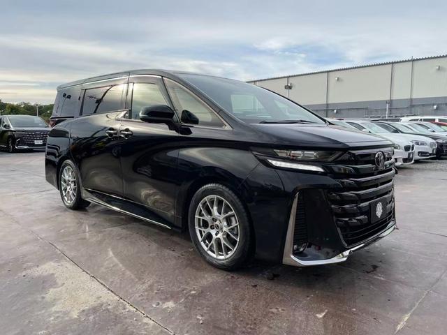 ヴェルファイアハイブリッド 　左右特別ムーンルーフ／デジタルインナーミラー／両側電動スライドドア／プレミアムナッパ黒本革シート／３眼ＬＥＤヘッドライト（7枚目）