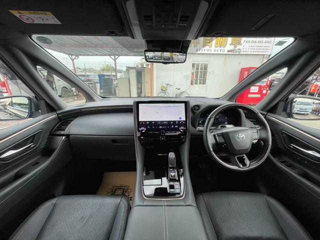 ヴェルファイアハイブリッド 　左右特別ムーンルーフ／デジタルインナーミラー／両側電動スライドドア／プレミアムナッパ黒本革シート／３眼ＬＥＤヘッドライト（23枚目）