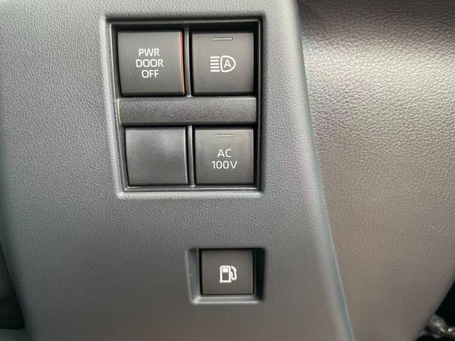 ヴェルファイアハイブリッド 　左右特別ムーンルーフ／デジタルインナーミラー／両側電動スライドドア／プレミアムナッパ黒本革シート／３眼ＬＥＤヘッドライト（39枚目）