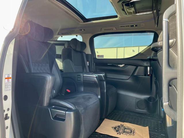 アルファード （13枚目）