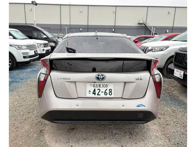 プリウス （3枚目）