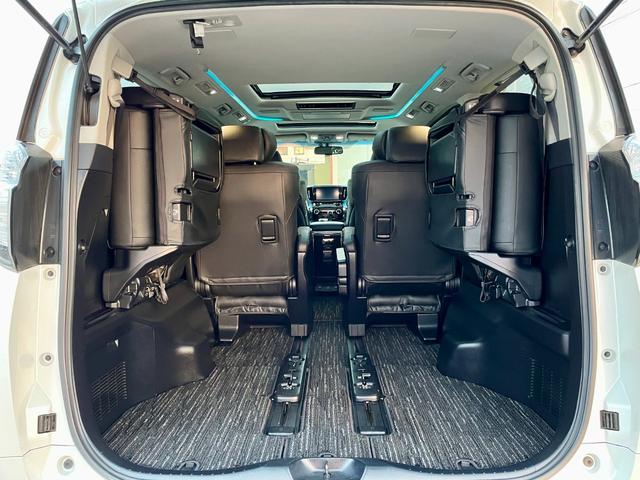 ヴェルファイア ２．５Ｚ　Ｇエディション　七人乗り／サンルーフ／自動駐車システム／ＪＢＬサウンドシステム／Ｂｌｕｅｔｏｏｔｈバックカメラ／スライドドア／ＥＴＣ／ステアリングヒーター（11枚目）