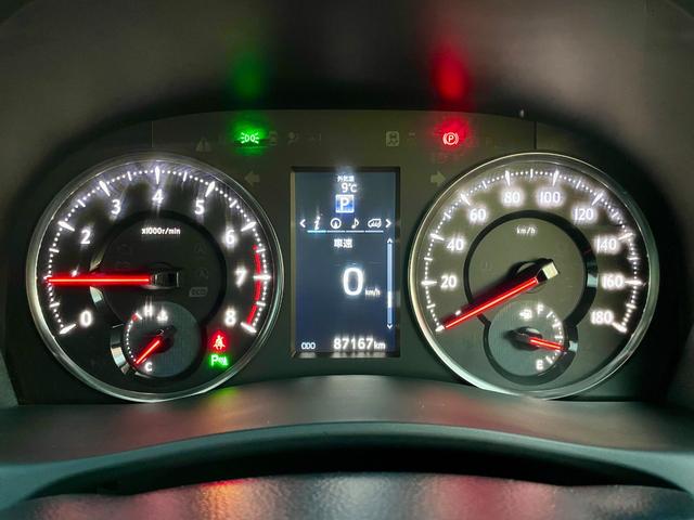 ヴェルファイア ２．５Ｚ　Ｇエディション　七人乗り／サンルーフ／自動駐車システム／ＪＢＬサウンドシステム／Ｂｌｕｅｔｏｏｔｈバックカメラ／スライドドア／ＥＴＣ／ステアリングヒーター（18枚目）